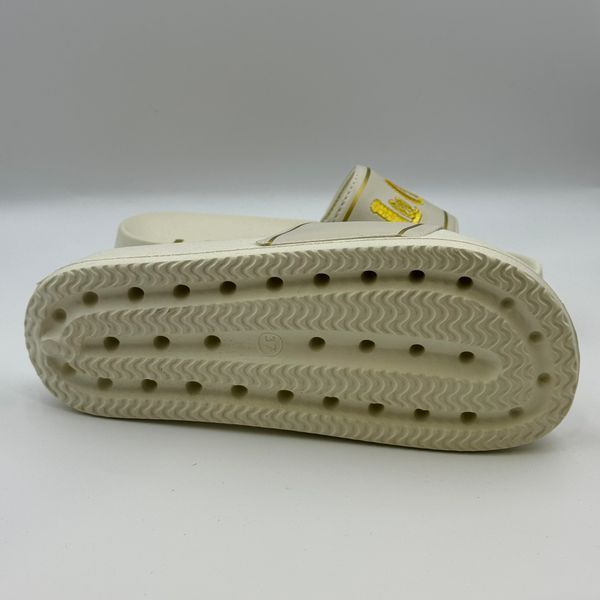 Шльопки молочні на платформі Lee Cooper 3531 фото